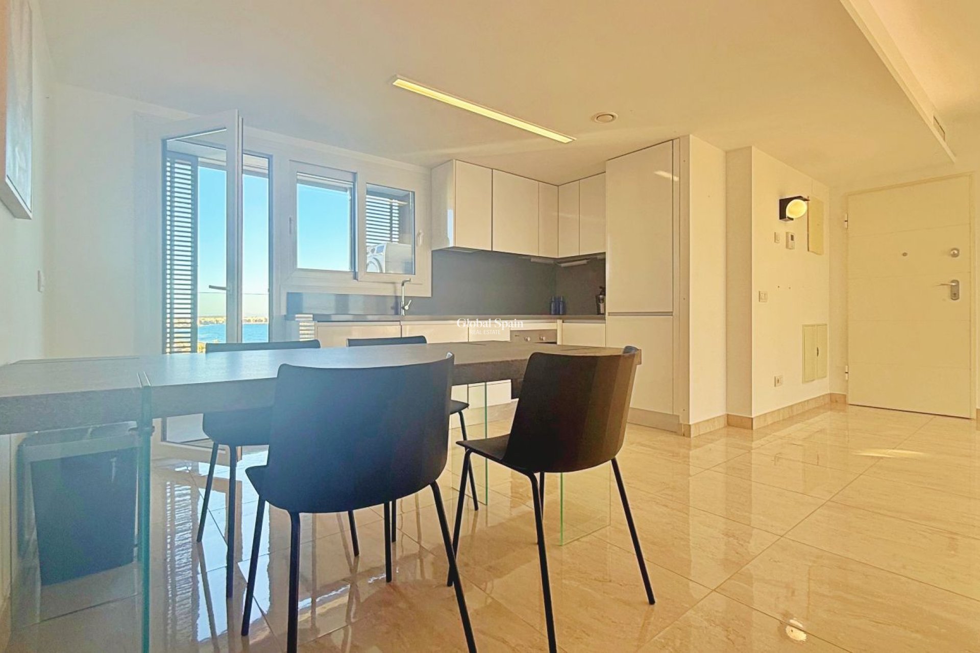 Wiederverkauf - PENTHOUSE -
TORREVIEJA - Punta Prima
