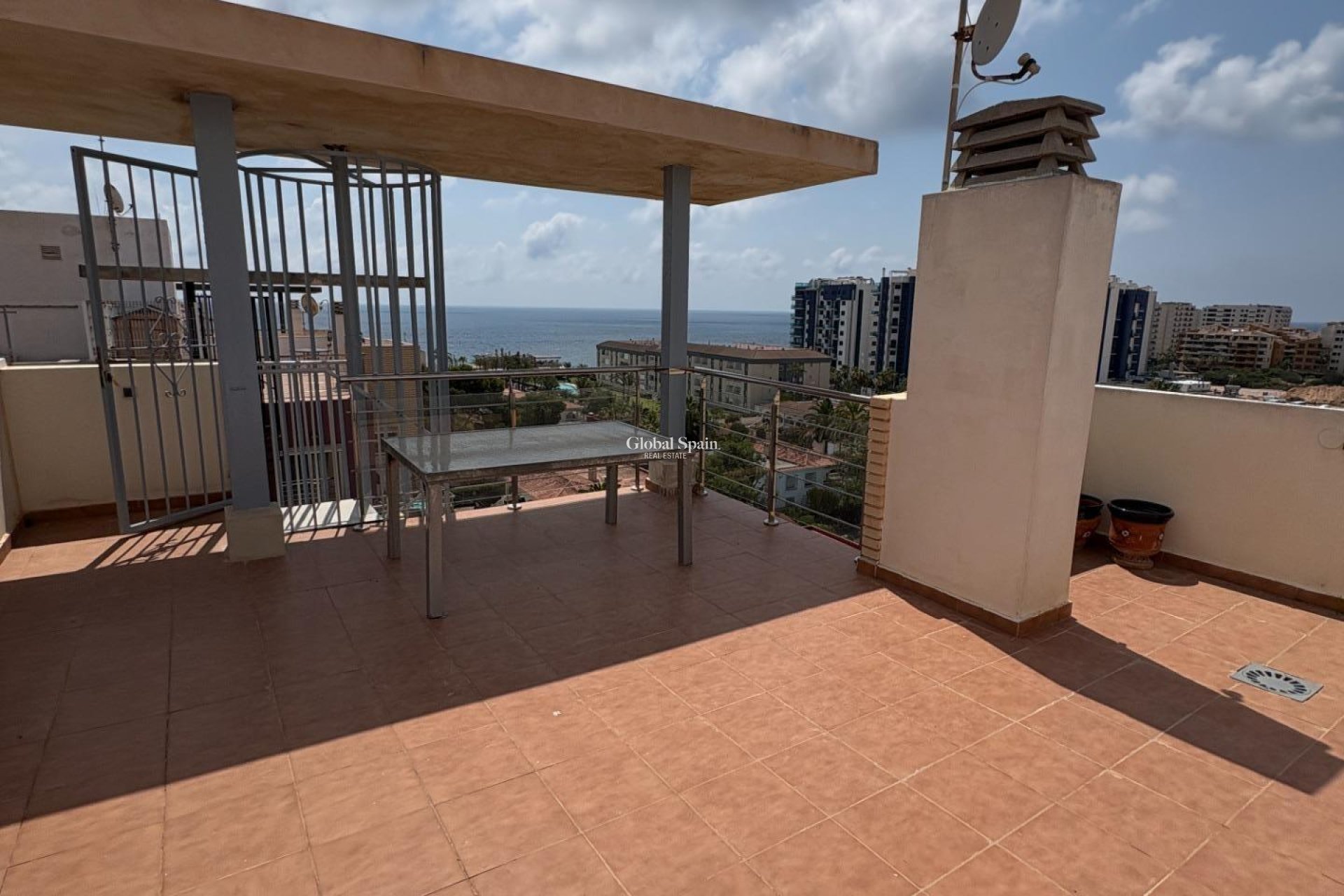 Wiederverkauf - PENTHOUSE -
TORREVIEJA - Punta Prima