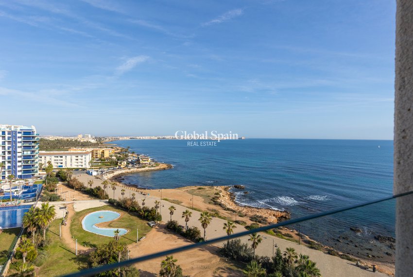 Wiederverkauf - PENTHOUSE -
TORREVIEJA - Punta Prima