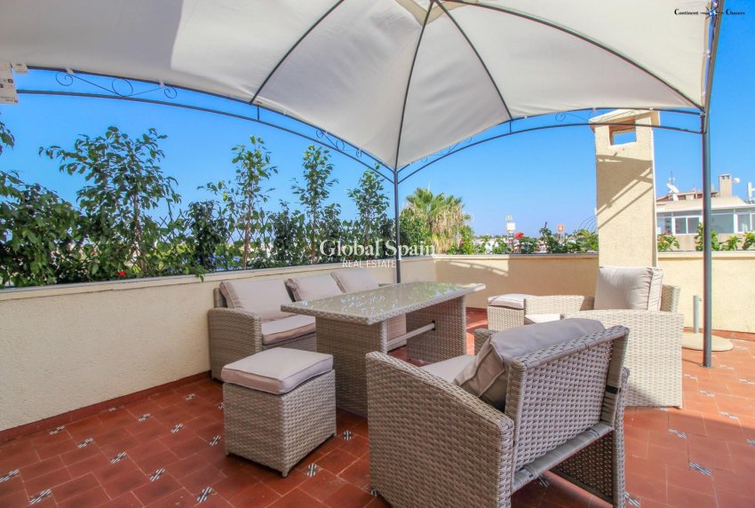 Wiederverkauf - PENTHOUSE -
TORREVIEJA - Punta Prima