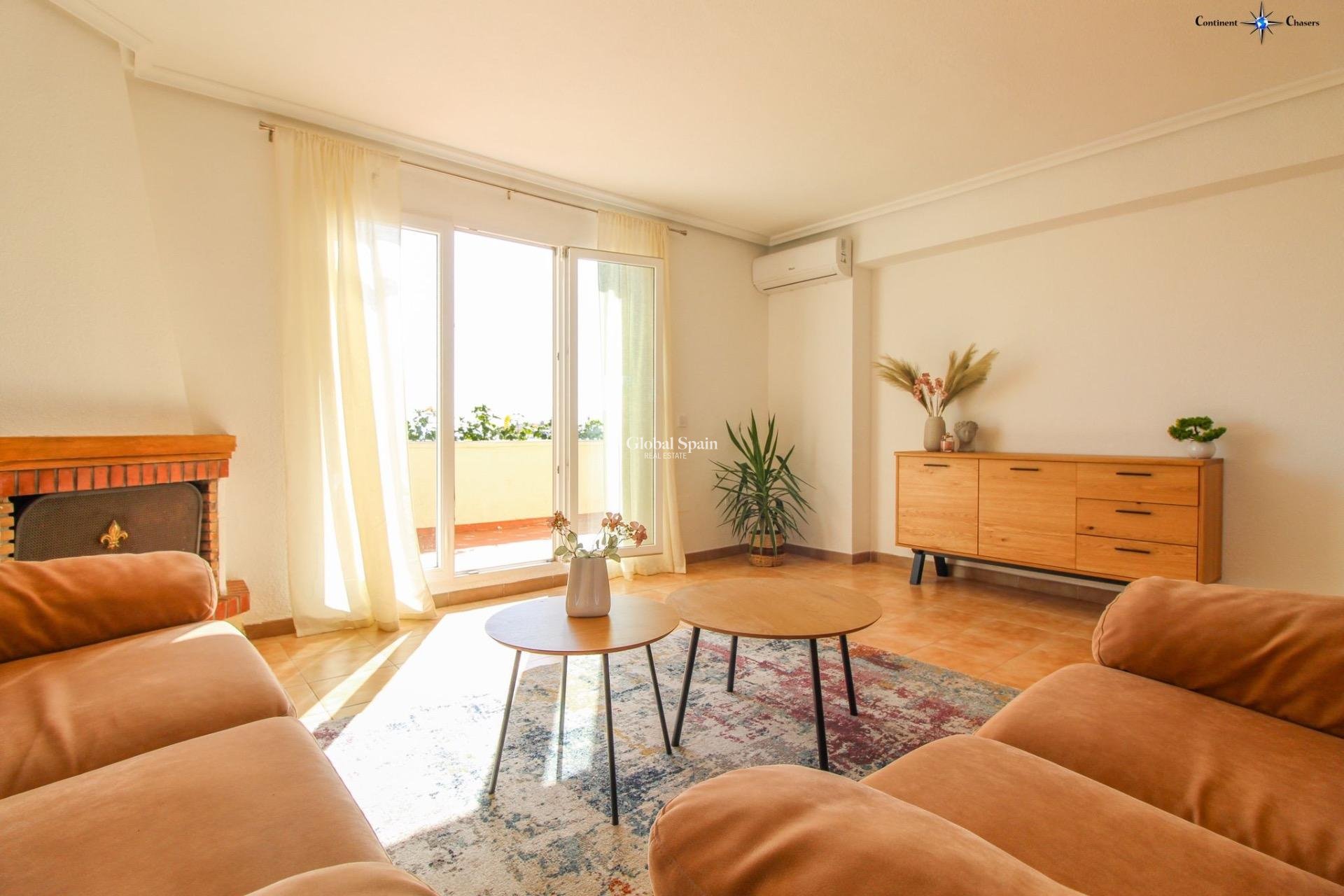 Wiederverkauf - PENTHOUSE -
TORREVIEJA - Punta Prima