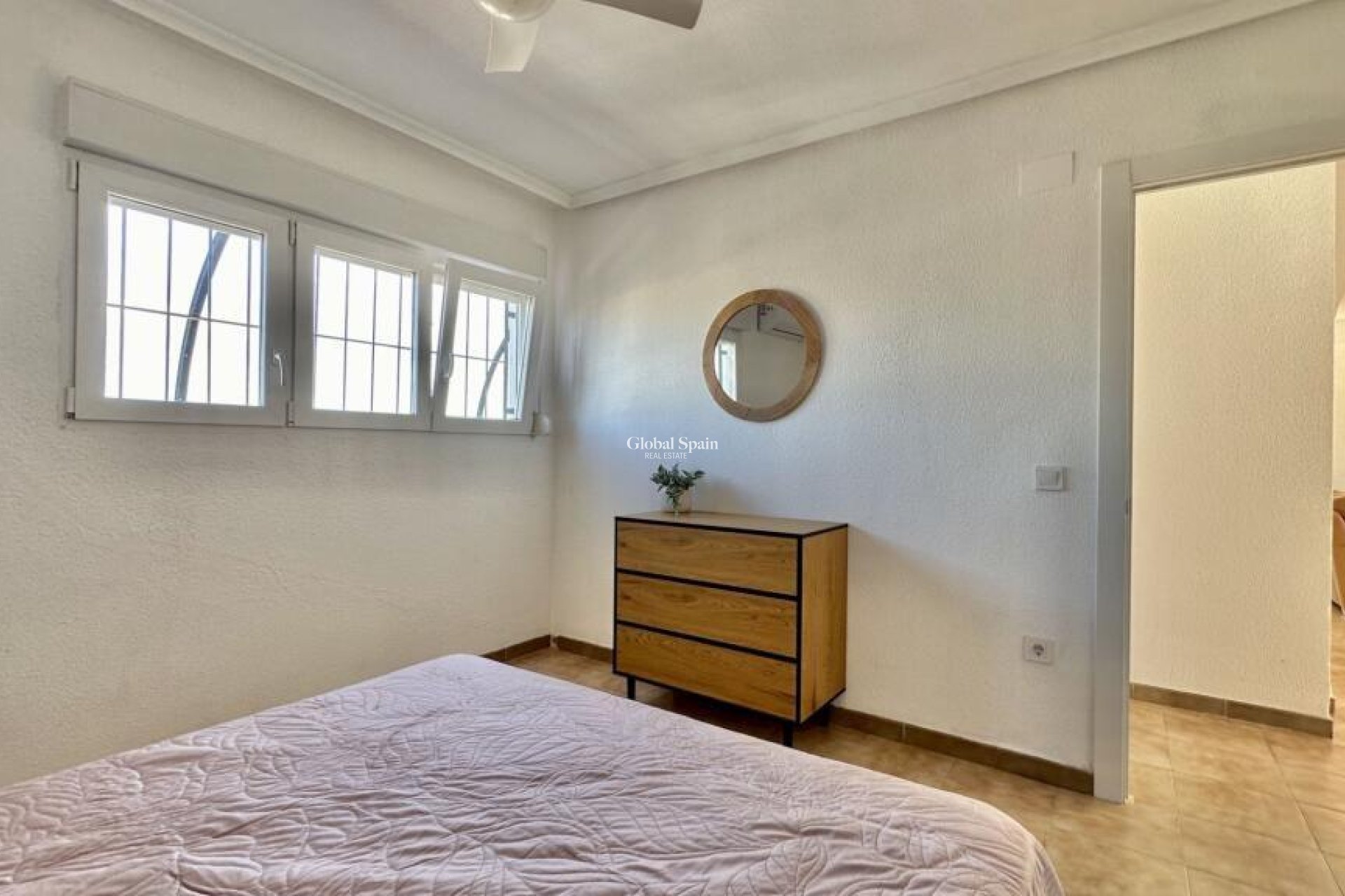 Wiederverkauf - PENTHOUSE -
TORREVIEJA - Punta Prima