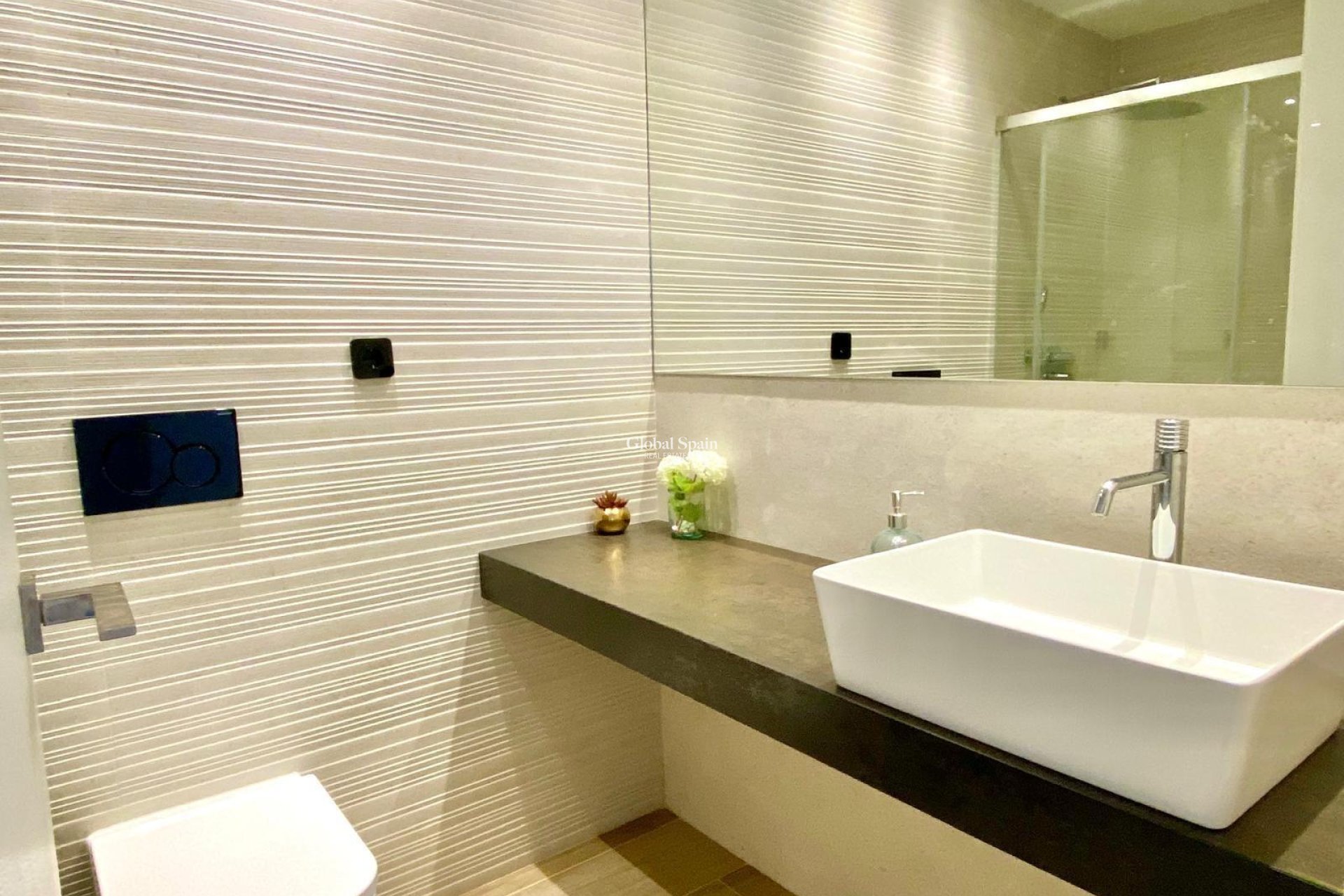 Wiederverkauf - PENTHOUSE -
TORREVIEJA - Punta Prima