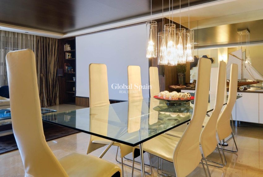 Wiederverkauf - PENTHOUSE -
TORREVIEJA - Torrevieja