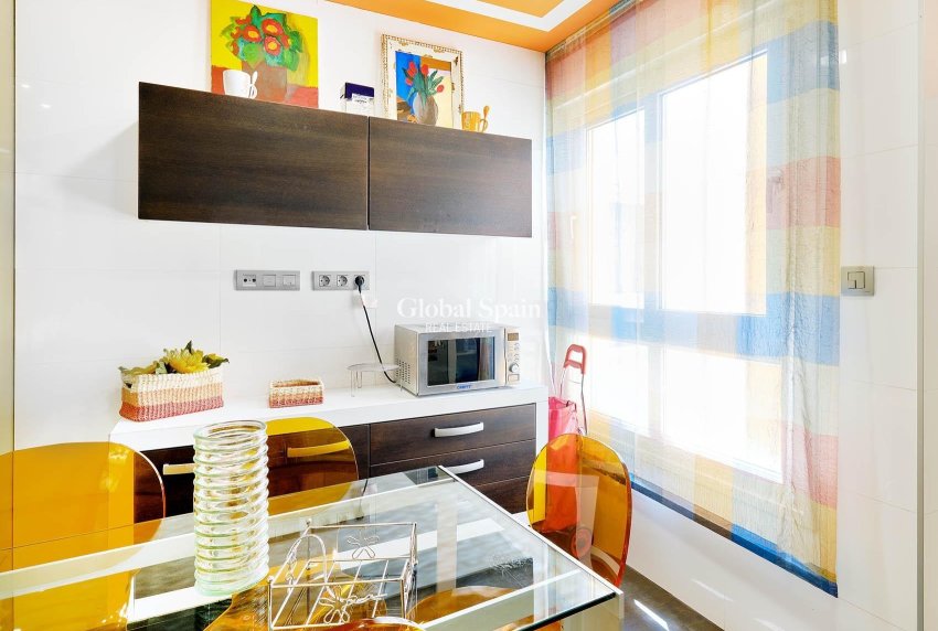 Wiederverkauf - PENTHOUSE -
TORREVIEJA - Torrevieja