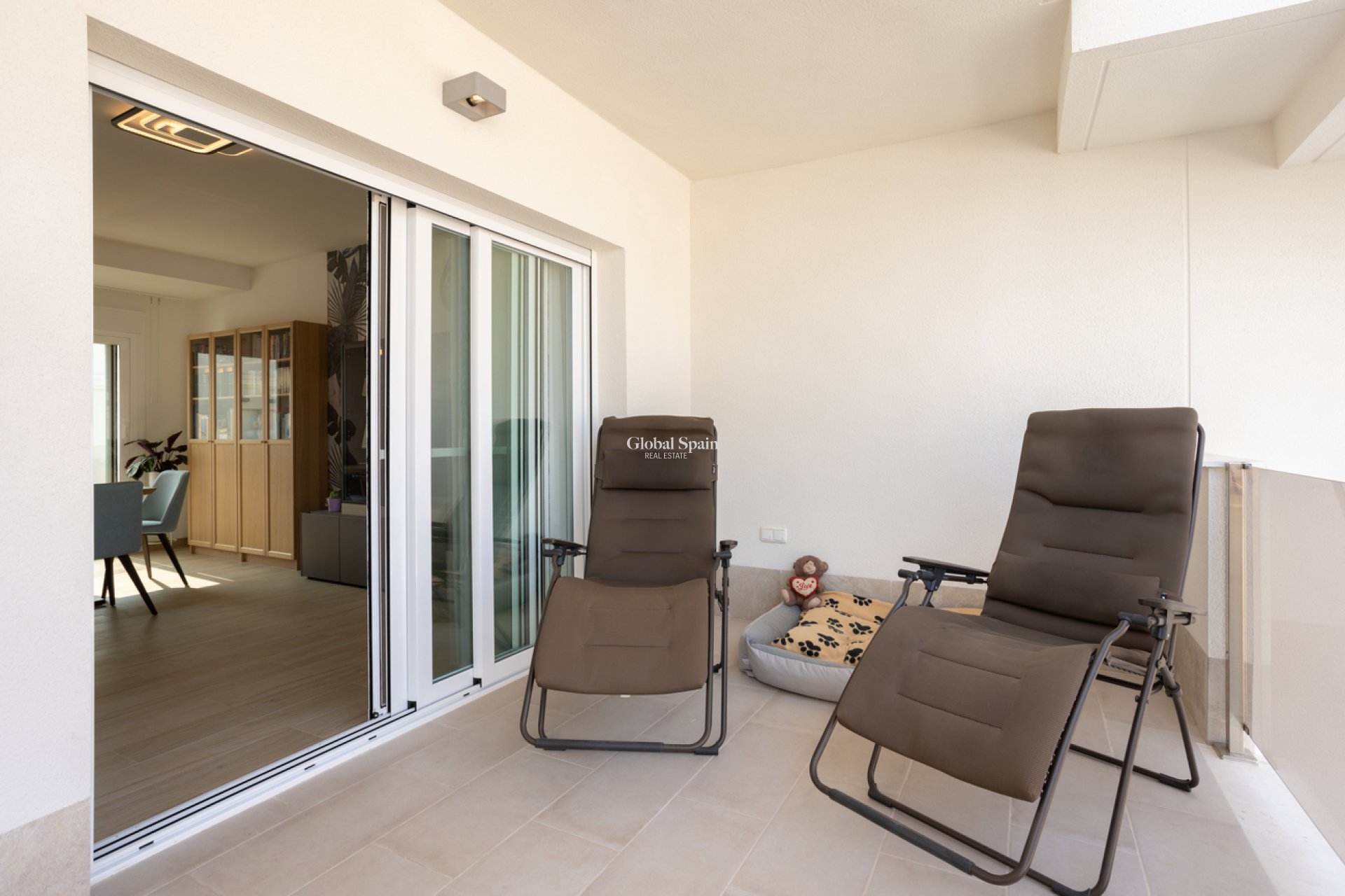 Wiederverkauf - PENTHOUSE -
VILLAMARTÍN - Costa Blanca