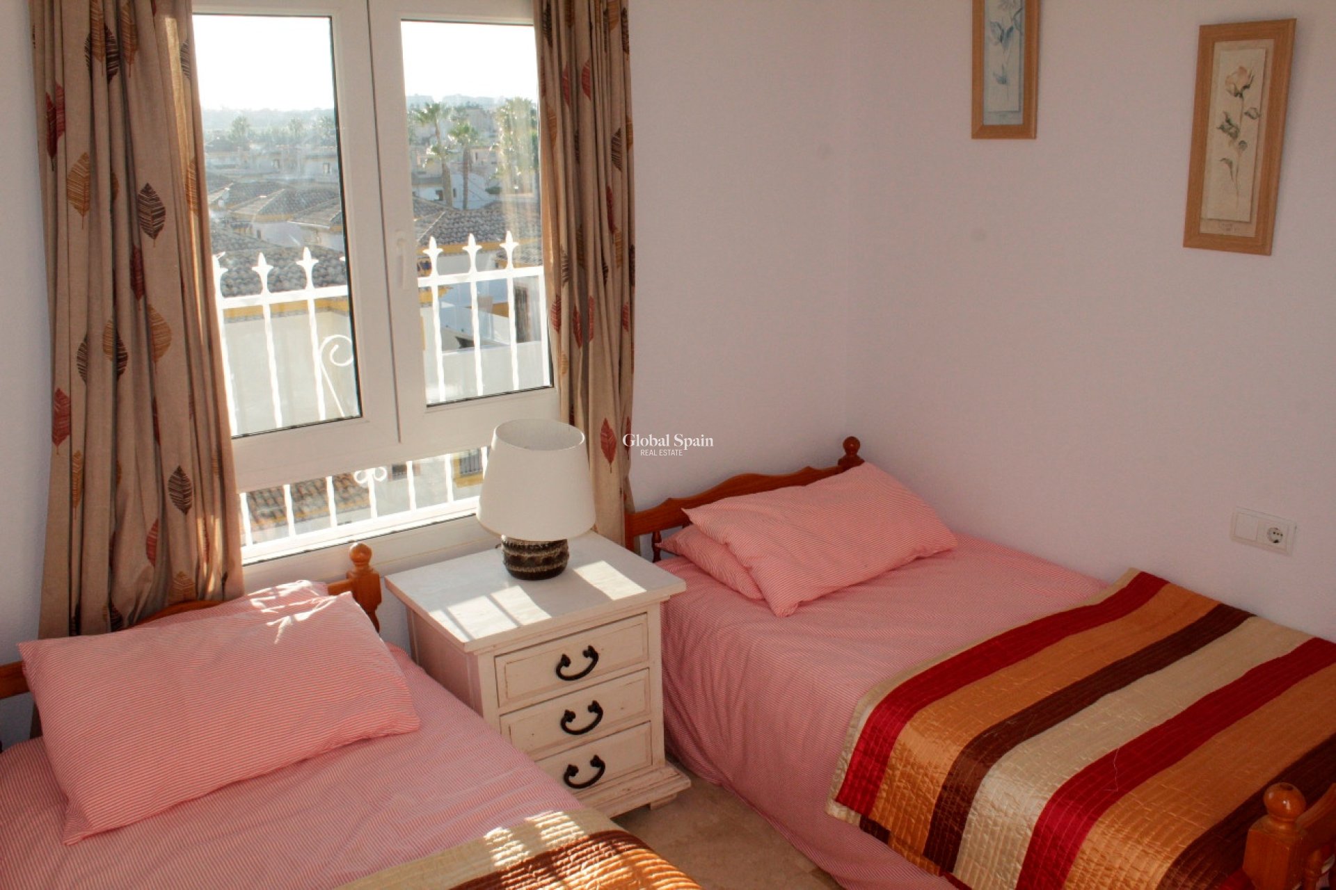 Wiederverkauf - PENTHOUSE -
VILLAMARTÍN - Costa Blanca