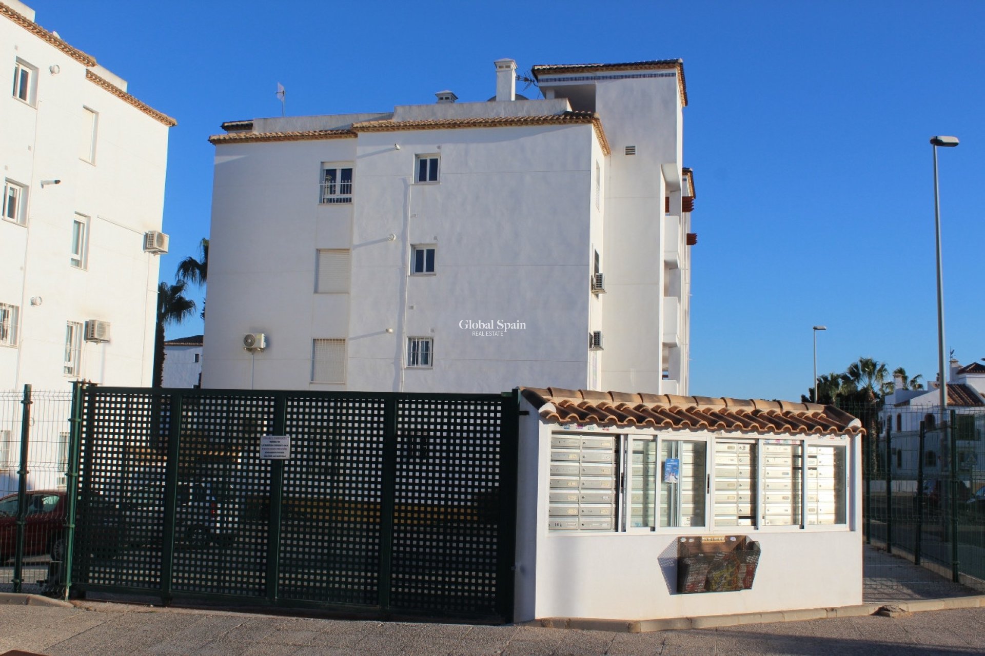 Wiederverkauf - PENTHOUSE -
VILLAMARTÍN - Costa Blanca