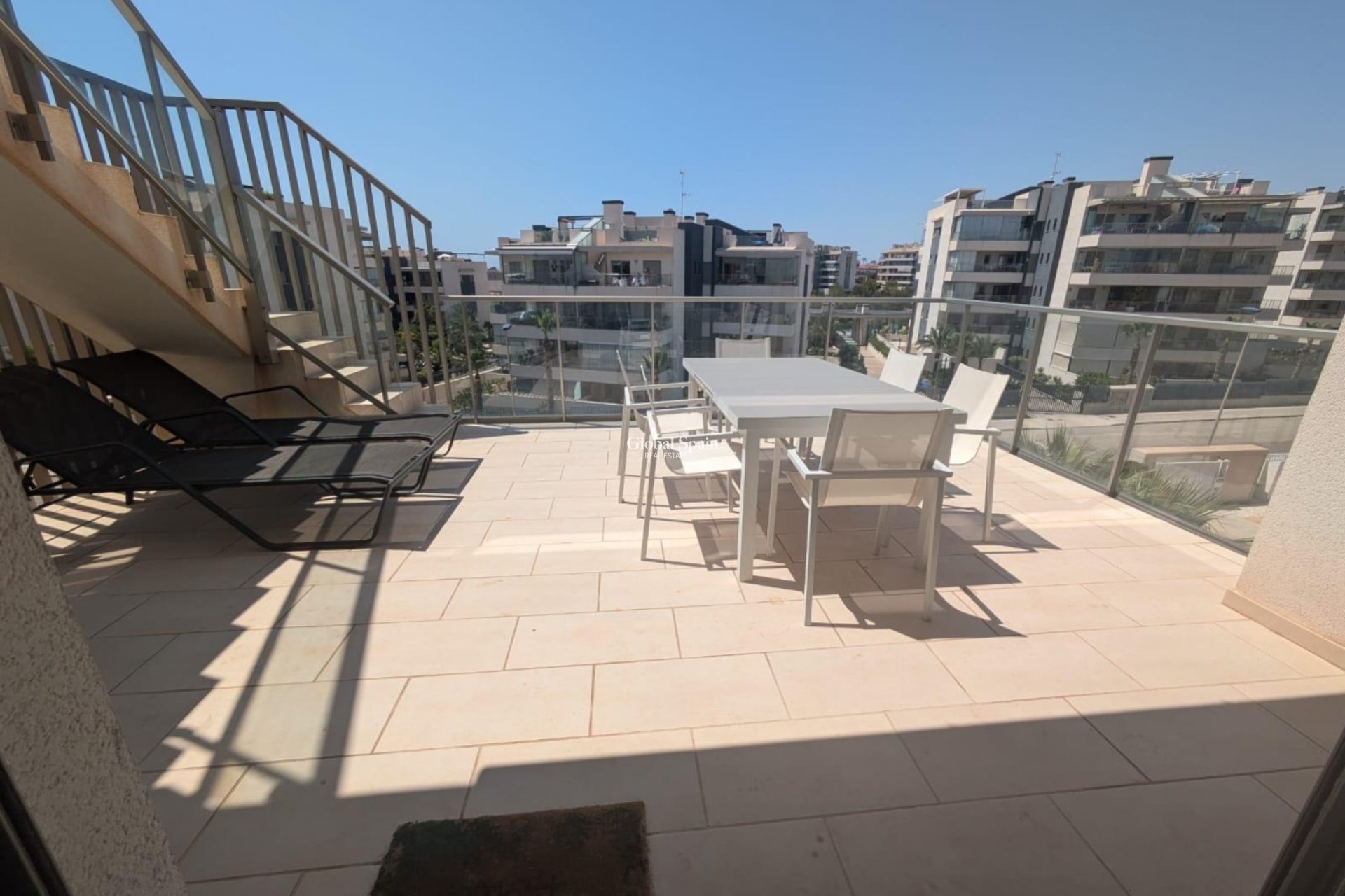 Wiederverkauf - PENTHOUSE -
VILLAMARTÍN - Costa Blanca