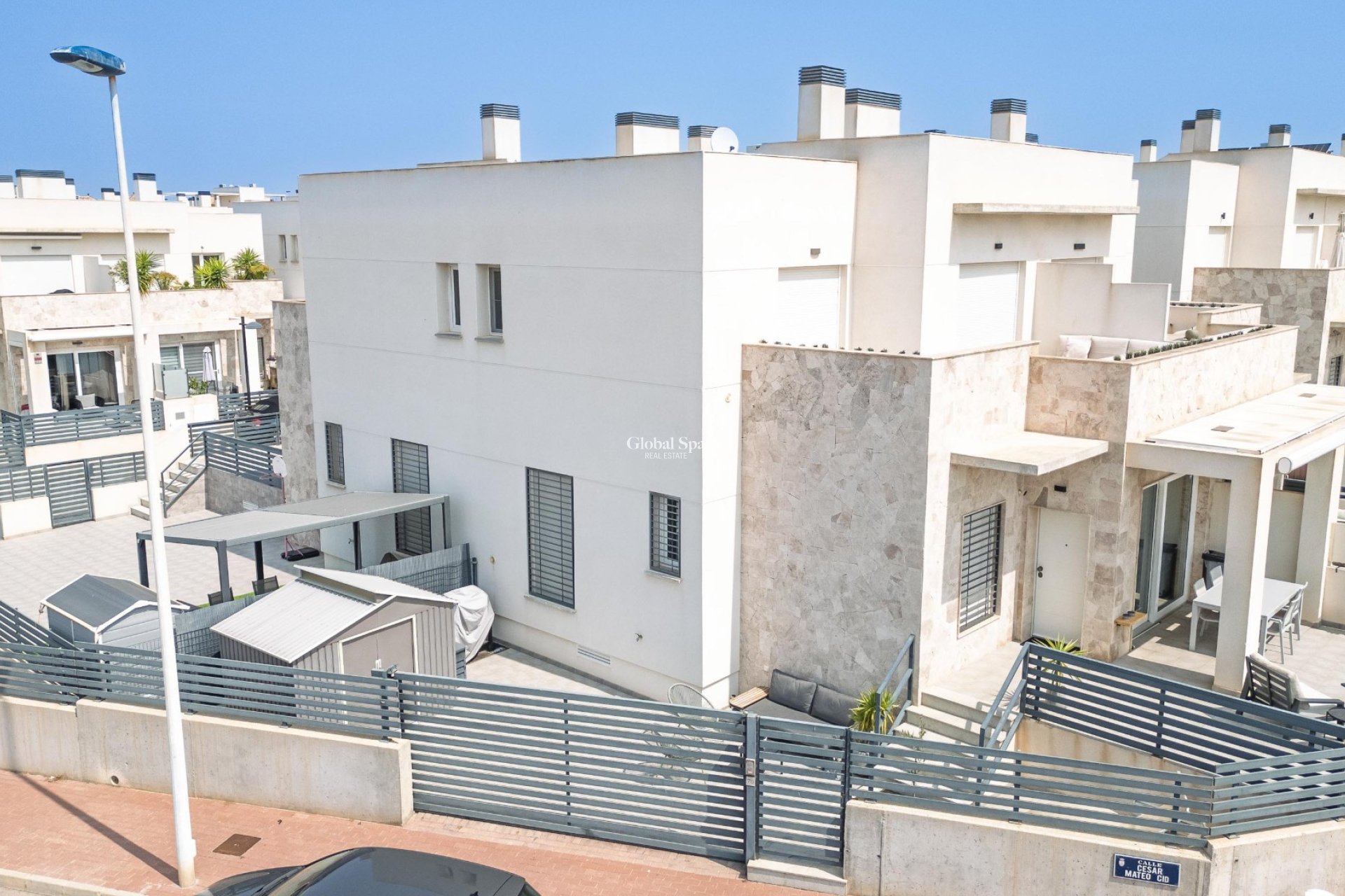 Wiederverkauf - Quad-Haus -
TORREVIEJA - Aguas Nuevas