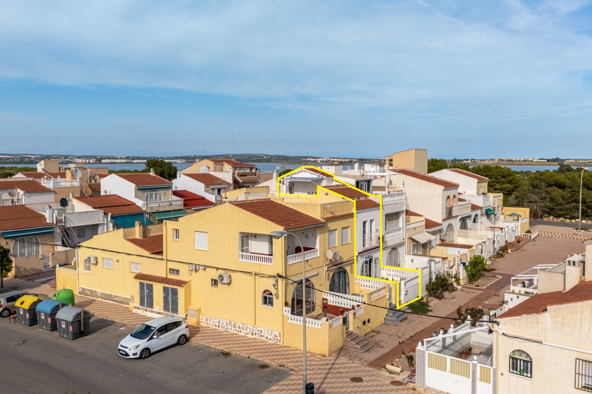 Wiederverkauf - Reihenhaus / Stadthaus -
TORREVIEJA - La Siesta
