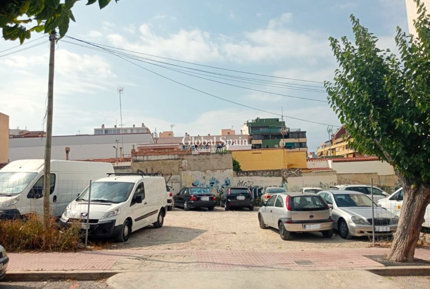 Wiederverkauf - Stadtgrundstück -
Benidorm - Centro