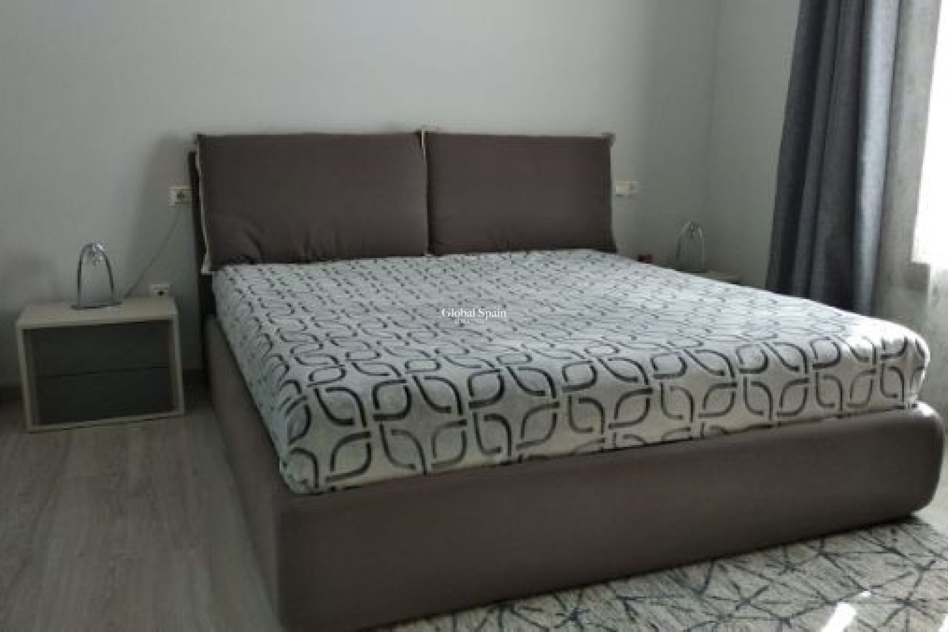 Wiederverkauf - Unabhängiges Chalet -
FINESTRAT