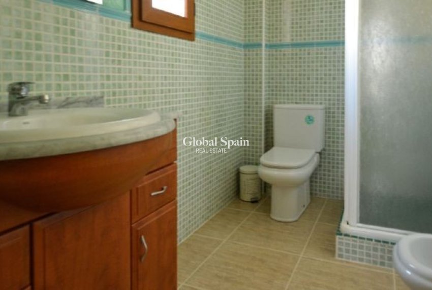 Wiederverkauf - Unabhängiges Chalet -
FINESTRAT