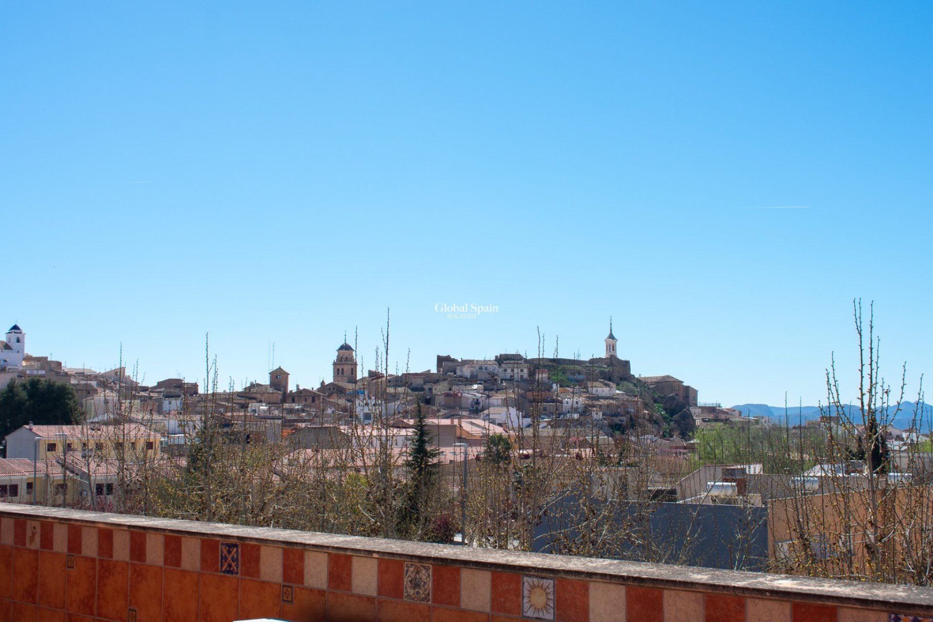 Wiederverkauf - VILLA -
ALBACETE - Hellin