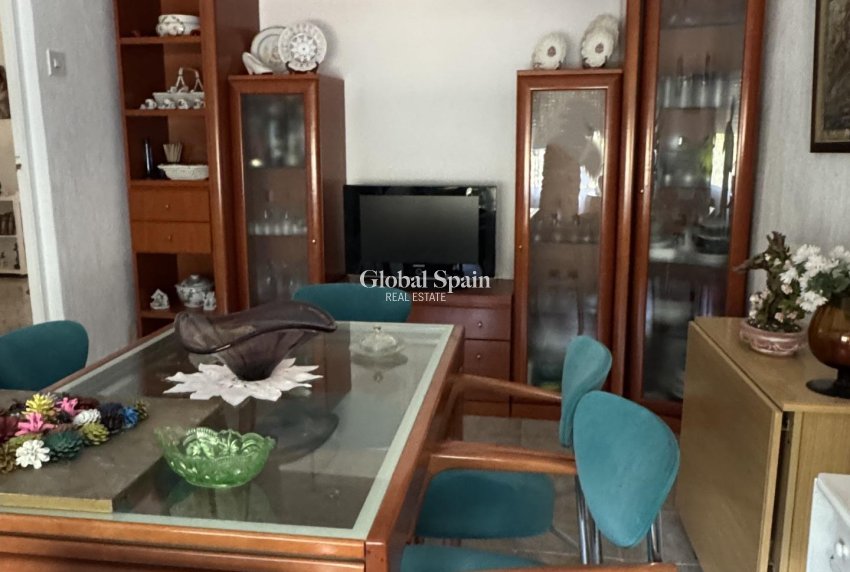 Wiederverkauf - VILLA -
ALBATERA - Partida Lomas