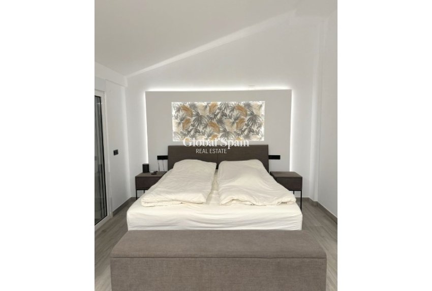 Wiederverkauf - VILLA -
ALFAZ DEL PI - Costa Blanca