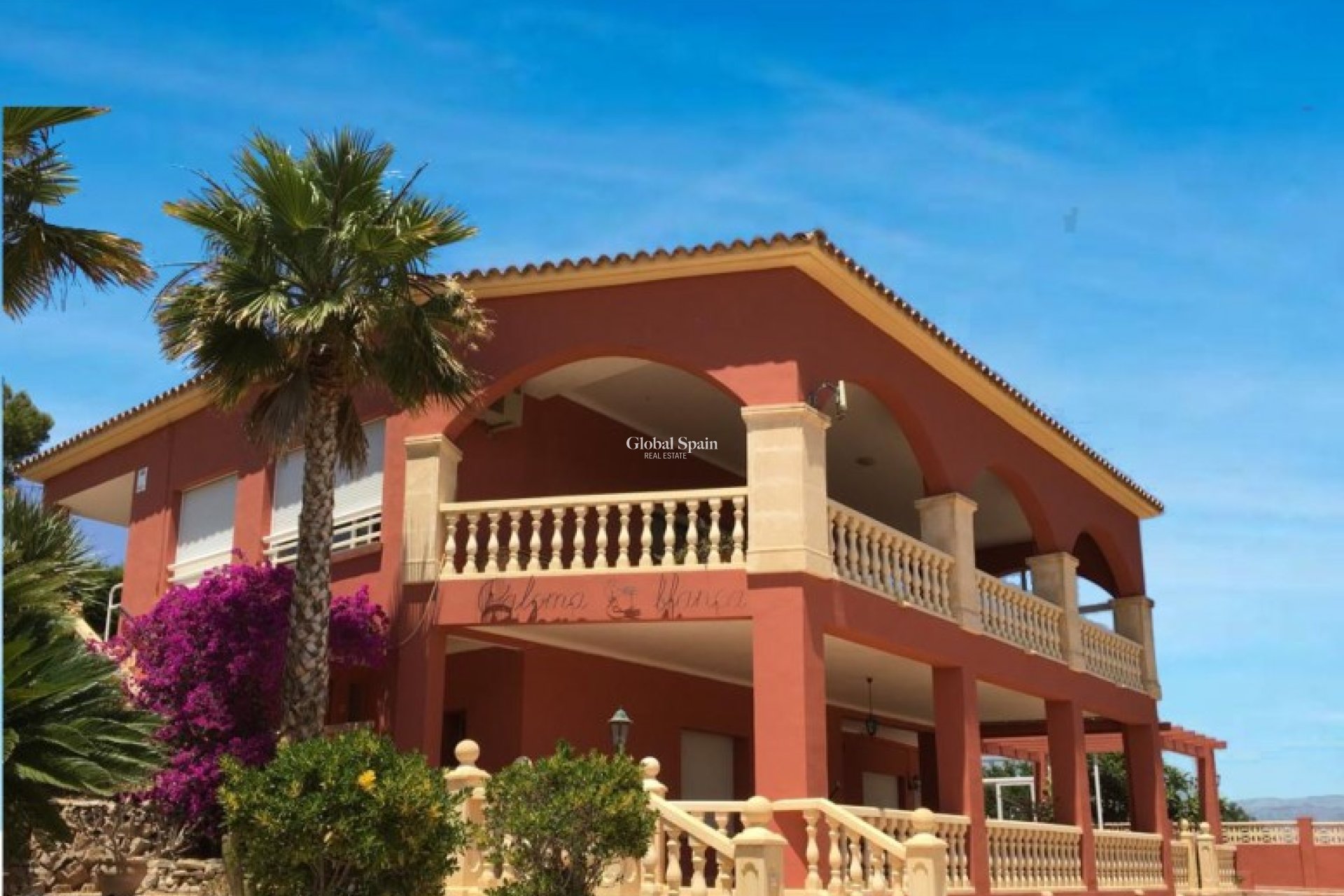 Wiederverkauf - VILLA -
ALFAZ DEL PI - Costa Blanca