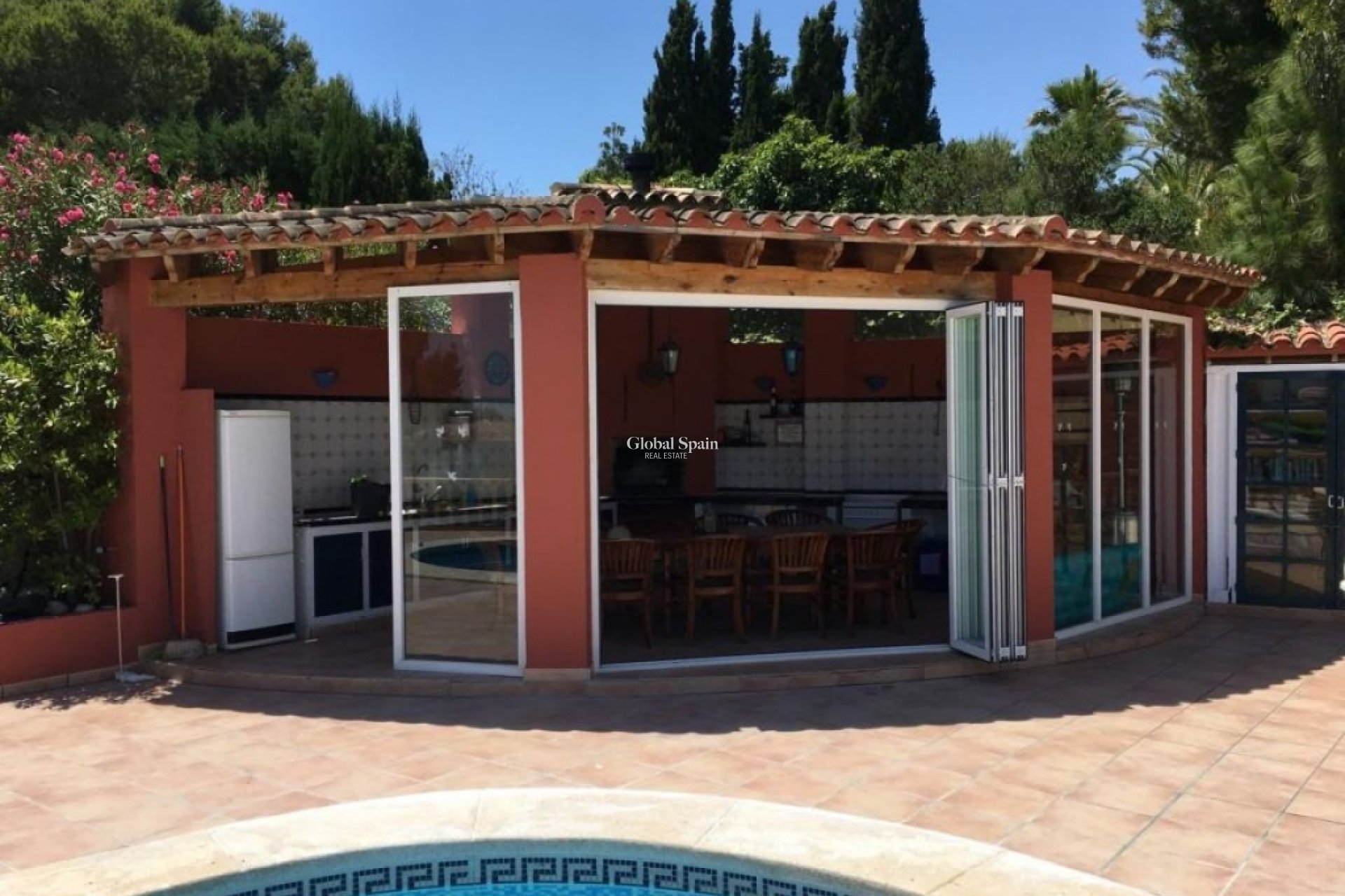 Wiederverkauf - VILLA -
ALFAZ DEL PI - Costa Blanca