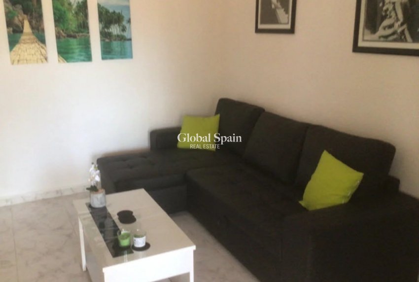 Wiederverkauf - VILLA -
ALFAZ DEL PI - Costa Blanca
