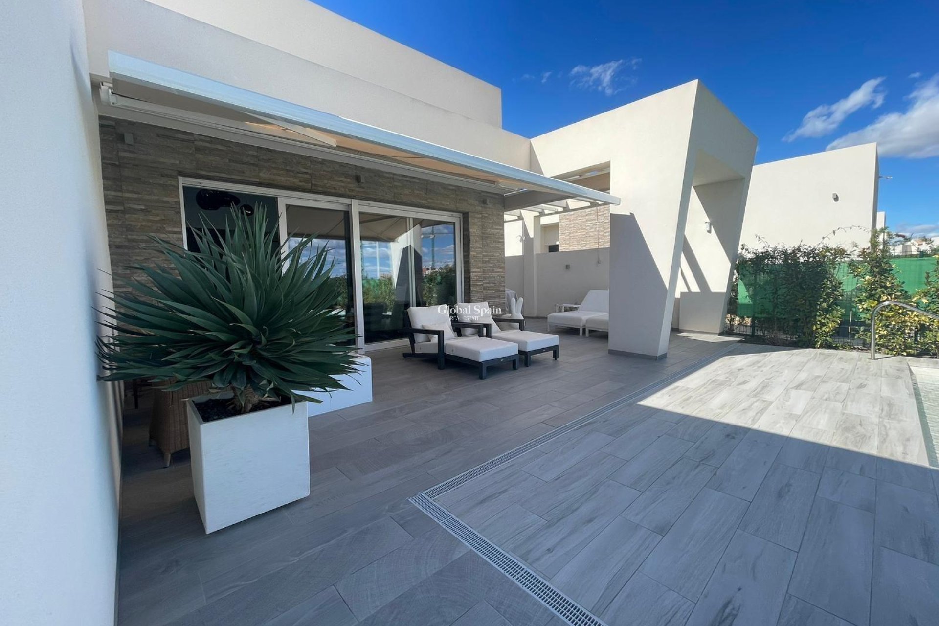 Wiederverkauf - VILLA -
ALGORFA - Club De Golf La Finca