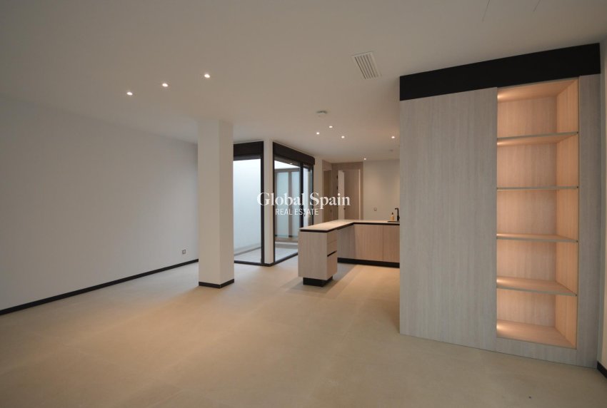 Wiederverkauf - VILLA -
ALGORFA - Comunidad valenciana