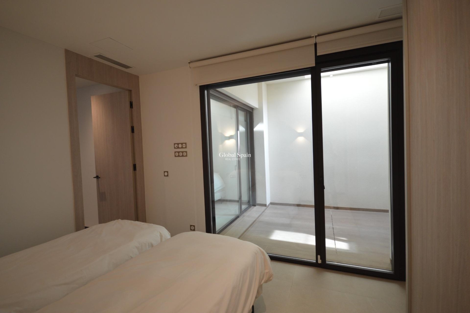 Wiederverkauf - VILLA -
ALGORFA - Comunidad valenciana