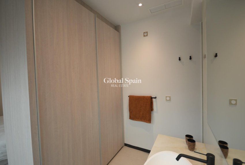 Wiederverkauf - VILLA -
ALGORFA - Comunidad valenciana