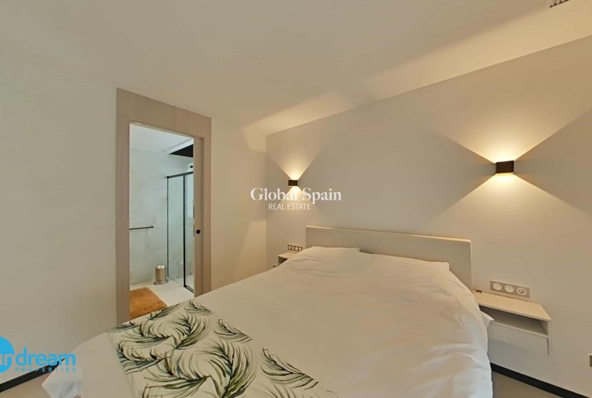 Wiederverkauf - VILLA -
ALGORFA - Comunidad valenciana