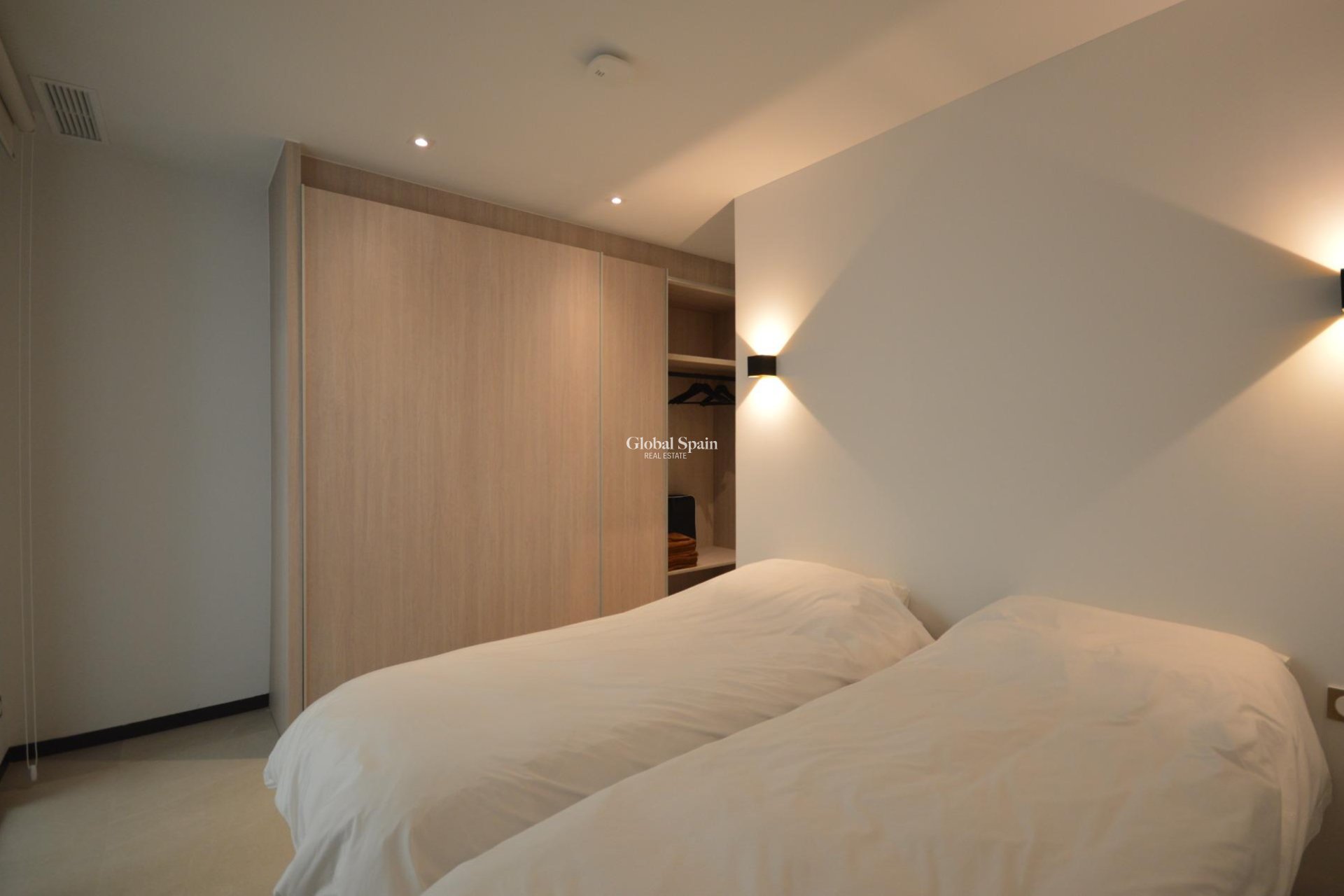 Wiederverkauf - VILLA -
ALGORFA - Comunidad valenciana