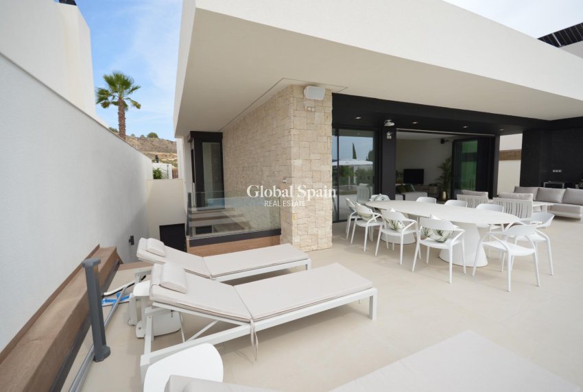 Wiederverkauf - VILLA -
ALGORFA - Comunidad valenciana