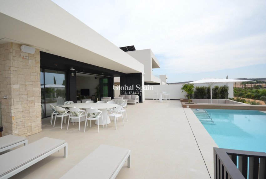 Wiederverkauf - VILLA -
ALGORFA - Comunidad valenciana