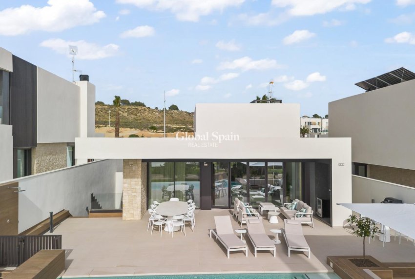 Wiederverkauf - VILLA -
ALGORFA - Comunidad valenciana