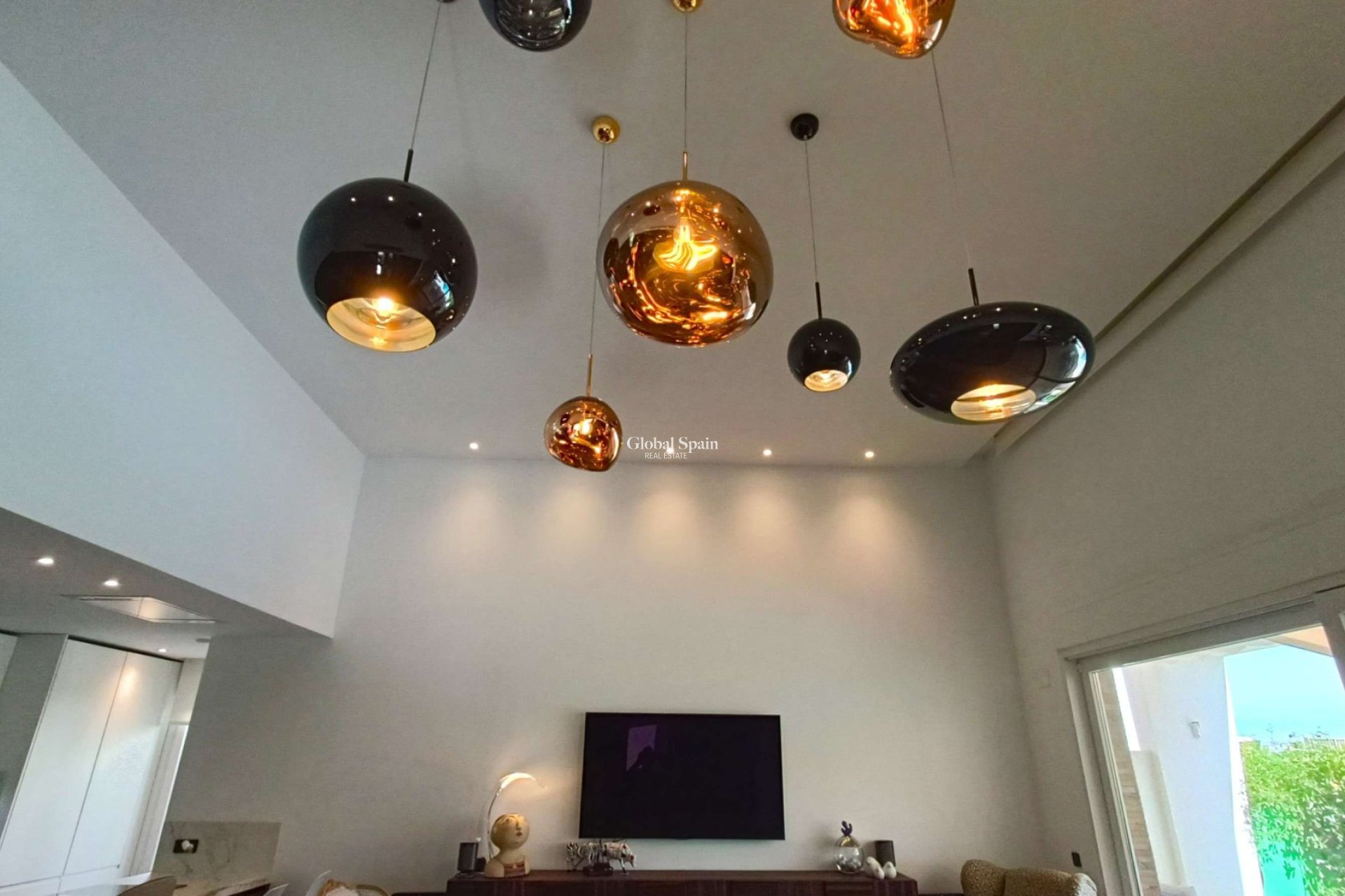 Wiederverkauf - VILLA -
ALGORFA - Inland