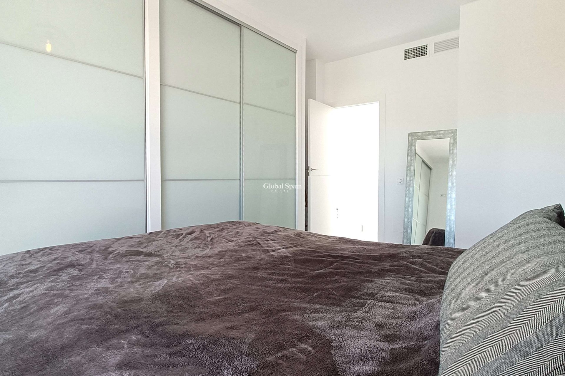 Wiederverkauf - VILLA -
ALGORFA - Inland