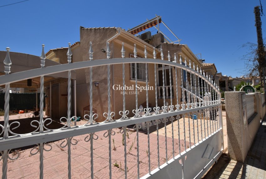 Wiederverkauf - VILLA -
ALGORFA - Inland