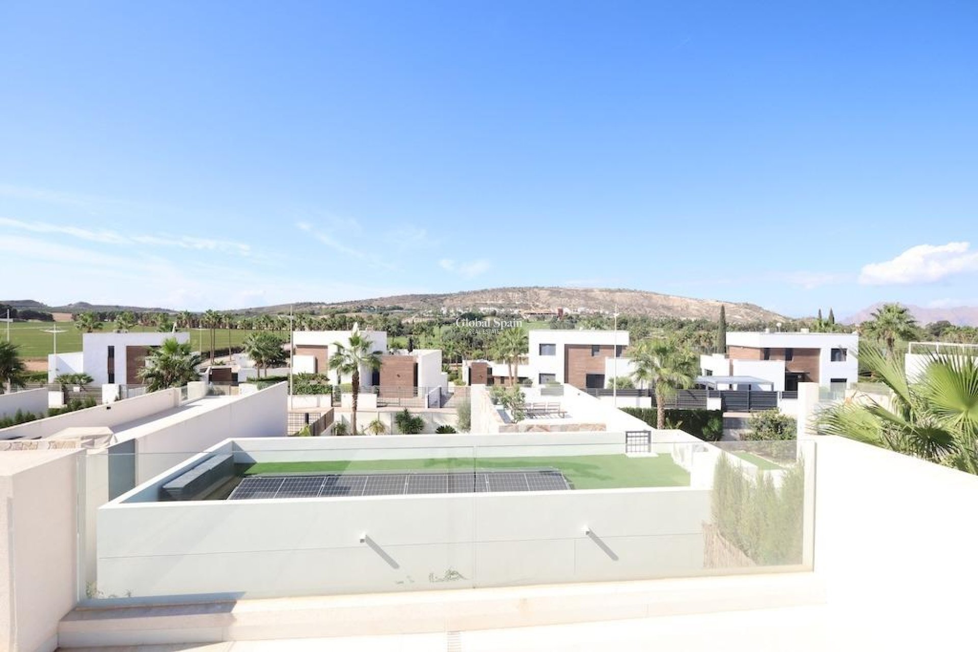 Wiederverkauf - VILLA -
ALGORFA - Inland