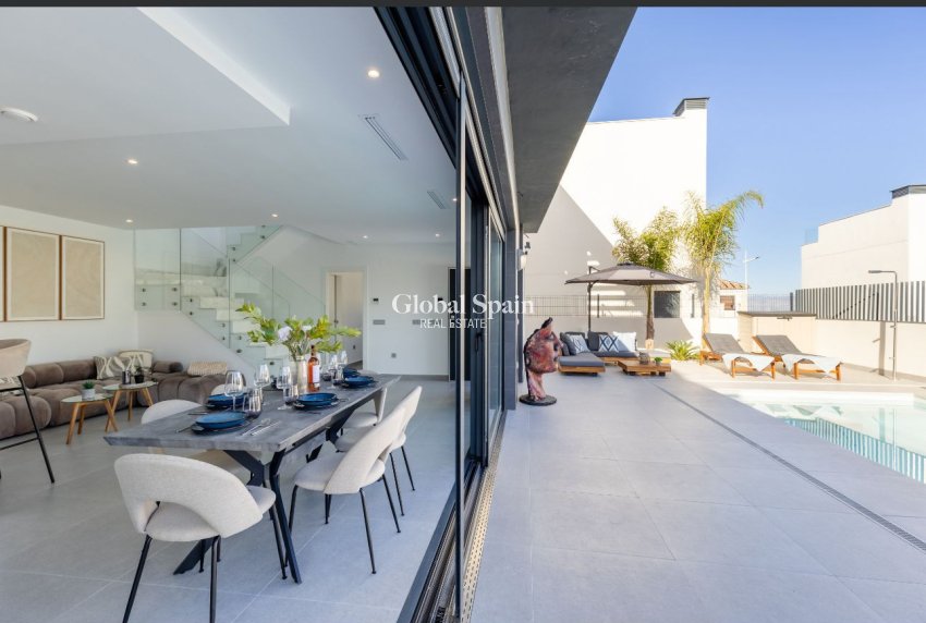 Wiederverkauf - Villa -
ALGORFA - LA FINCA GOLF / ALGORFA