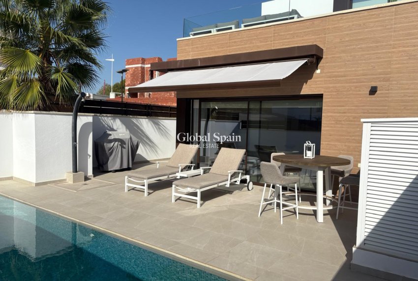 Wiederverkauf - VILLA -
ALGORFA - LA FINCA GOLF / ALGORFA