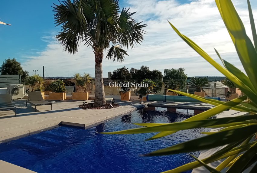 Wiederverkauf - VILLA -
ALGORFA - LA FINCA GOLF / ALGORFA