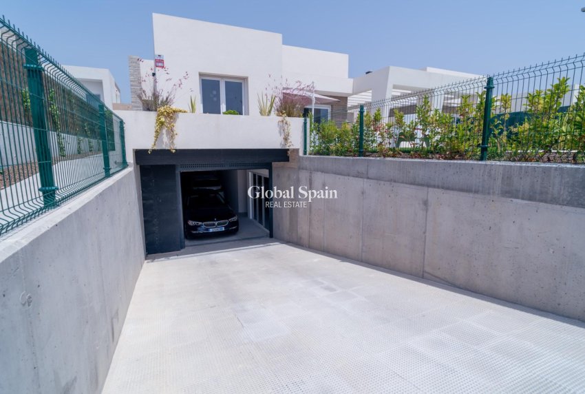 Wiederverkauf - VILLA -
ALGORFA - LA FINCA GOLF / ALGORFA