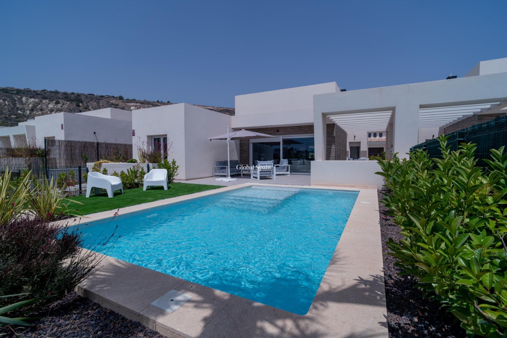 Wiederverkauf - VILLA -
ALGORFA - LA FINCA GOLF / ALGORFA