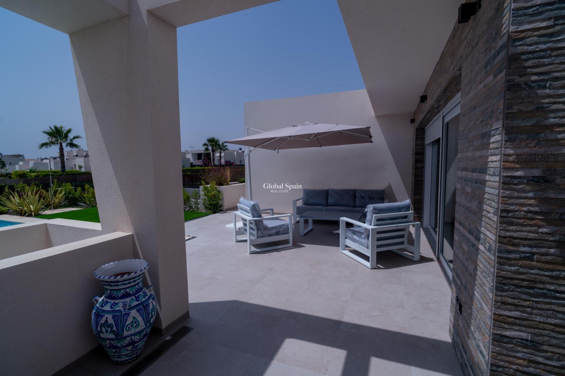 Wiederverkauf - VILLA -
ALGORFA - LA FINCA GOLF / ALGORFA