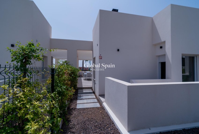 Wiederverkauf - VILLA -
ALGORFA - LA FINCA GOLF / ALGORFA