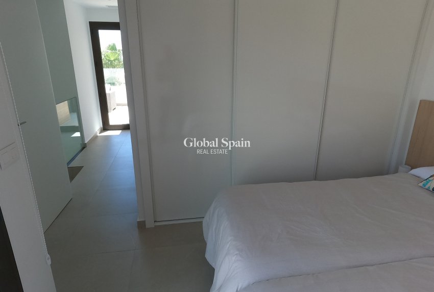 Wiederverkauf - VILLA -
ALGORFA - LA FINCA GOLF / ALGORFA