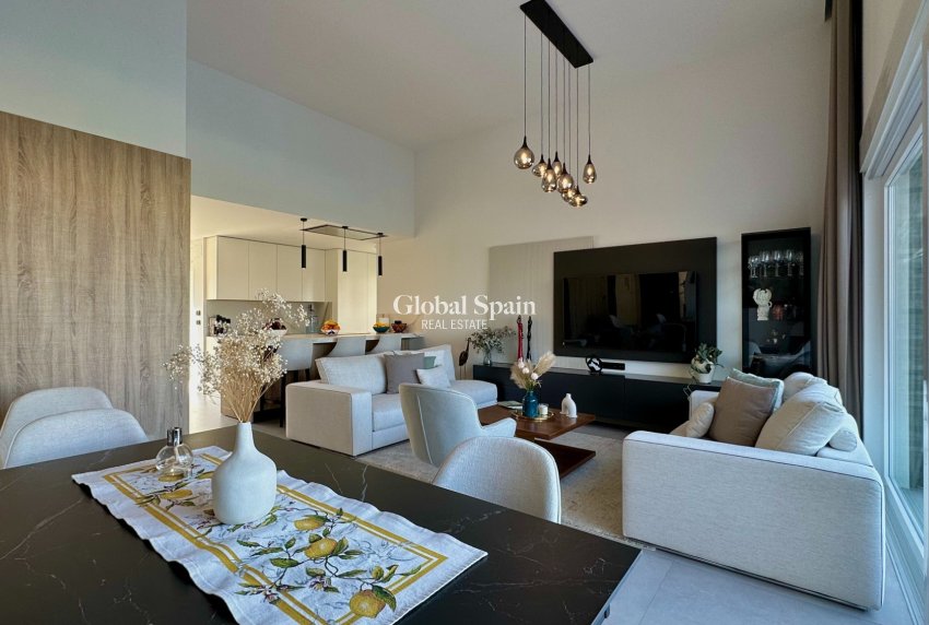 Wiederverkauf - VILLA -
ALGORFA - LA FINCA GOLF / ALGORFA
