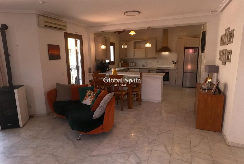 Wiederverkauf - VILLA -
ALGORFA - LA FINCA GOLF / ALGORFA