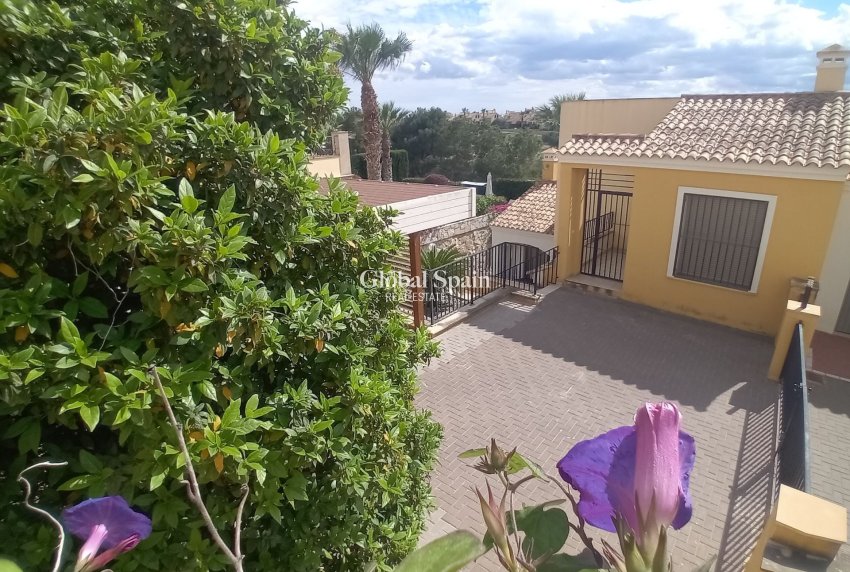 Wiederverkauf - Villa -
ALGORFA - LA FINCA GOLF / ALGORFA