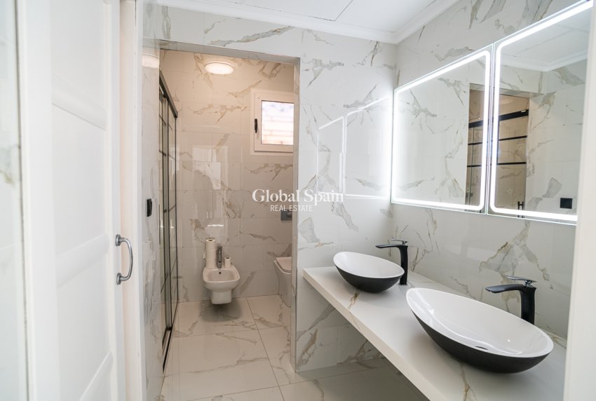 Wiederverkauf - VILLA -
ALGORFA - Lo Crispin