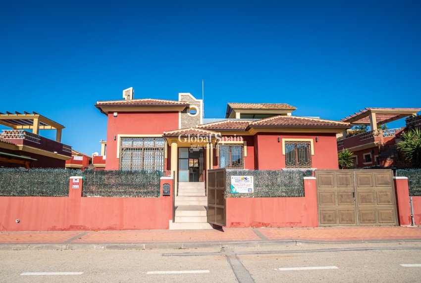 Wiederverkauf - VILLA -
ALGORFA - Lo Crispin